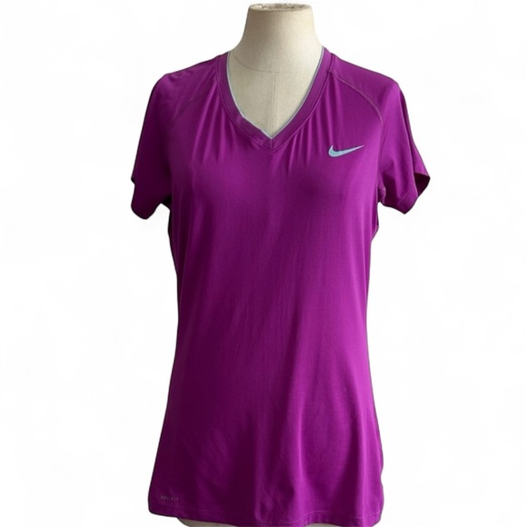 Nike Pro Combat Dri-Fit Short Sleeve Shirt Fitted V-Neck Purple Women’s Size L - Picture 1 of 6